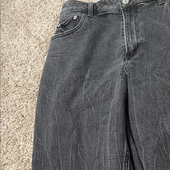 Abercrombie & Fitch Dark Gray Women's Cropped Jeans - Picture 4 of 7